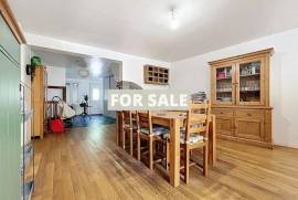 Property in Coastal Location, Nice Family Home
