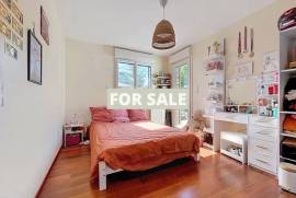 Property in Coastal Location, Nice Family Home