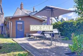 Property in Coastal Location, Nice Family Home