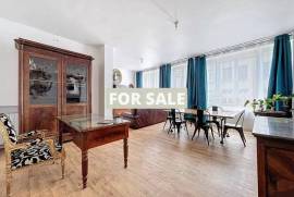 Building in Heart of Rural Village with Potential