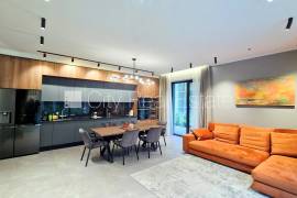 Detached house for rent in Jurmala, 160.00m2