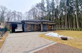 Detached house for rent in Jurmala, 160.00m2