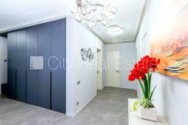 Detached house for rent in Jurmala, 160.00m2