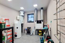 Detached house for rent in Jurmala, 160.00m2