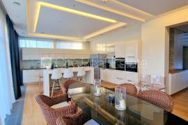 Detached house for rent in Jurmala, 440.20m2