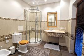Detached house for rent in Jurmala, 440.20m2