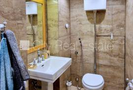 Detached house for rent in Jurmala, 440.20m2