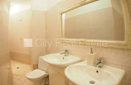 Apartment for rent in Riga, 115.00m2