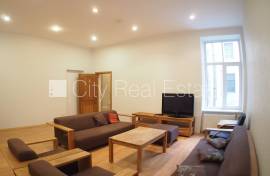 Apartment for rent in Riga, 115.00m2