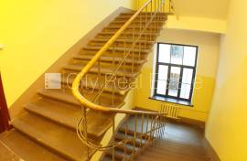 Apartment for rent in Riga, 115.00m2