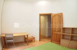 Apartment for rent in Riga, 115.00m2