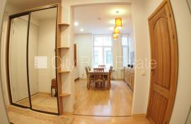 Apartment for rent in Riga, 115.00m2