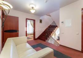 Detached house for sale in Jurmala, 580.00m2