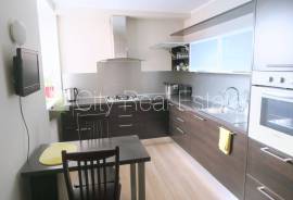 Apartment for rent in Riga, 101.00m2