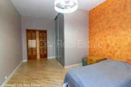 Apartment for rent in Riga, 104.00m2