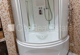 Apartment for rent in Riga, 104.00m2