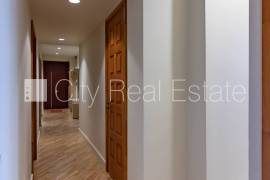 Apartment for rent in Riga, 104.00m2