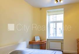 Apartment for rent in Riga, 104.00m2
