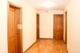 Detached house for sale in Riga district, 343.00m2
