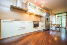 Apartment for rent in Riga, 126.20m2