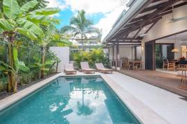 Tamarindo Park Lot 64: Sleek Modern Home with Seamless Indoor-Outdoor Living and Private Pool