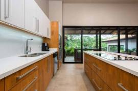 Villa Nalu: Bali-Inspired 5-Bedroom Luxury Home with Pool in Reserva de Golf