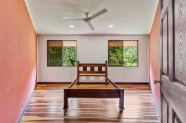 Finca Mei Tai: Enchanting property! Don't miss your chance to own a piece of paradise!