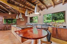 Finca Mei Tai: Enchanting property! Don't miss your chance to own a piece of paradise!