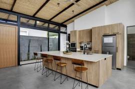 Villa Resplandor: Modern Twin Homes with Private Pools Just Steps from Langosta Beach, Tamarindo