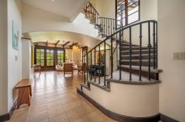 Lago de Palma Real 249: Luxury 3-Bedroom Corner Condo with Panoramic Views in Hacienda Pinilla