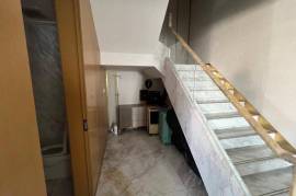 Le Raffine Sukhumvit 24 - Lagre Three Bedroom with Privete pool in Phrom Phrong Prime Location.