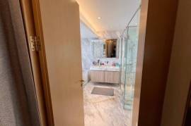 Le Raffine Sukhumvit 24 - Lagre Three Bedroom with Privete pool in Phrom Phrong Prime Location.