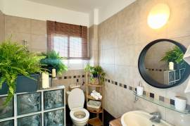 1 Bedroom Top Floor Apartment - Universal Area, Paphos