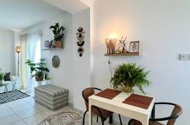1 Bedroom Top Floor Apartment - Universal Area, Paphos