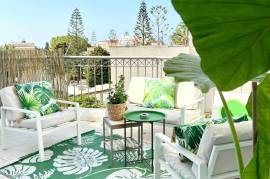 1 Bedroom Top Floor Apartment - Universal Area, Paphos