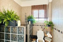 1 Bedroom Top Floor Apartment - Universal Area, Paphos