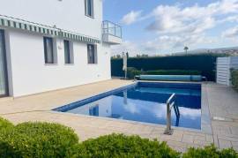 4 Bedroom Modern Villa - St. George, Peyia