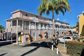 LOCATION T3 A SAINT FRANCOIS