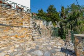 Maisonette 120 sq.m for sale