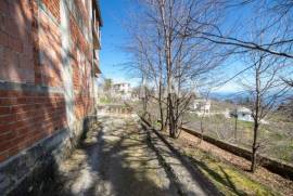 Building 600 sq.m for sale