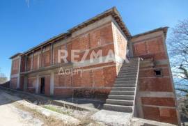 Building 600 sq.m for sale