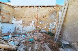Ruin with Approved Project for the construction of 3 apartments in Ferragudo - Lagoa