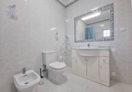 Annual Rental 2 Bedroom Apartment in Alto Pacheco in Portimão