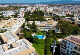 Annual Rental 2 Bedroom Apartment in Alto Pacheco in Portimão