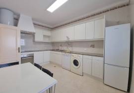 Annual Rental 2 Bedroom Apartment in Alto Pacheco in Portimão
