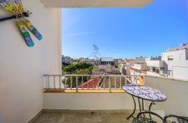 2 Bedroom Apartment with Privileged Location Next to the Riverside Area in Portimão