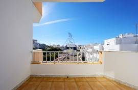 2 Bedroom Apartment with Privileged Location Next to the Riverside Area in Portimão