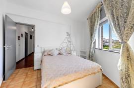 2 Bedroom Apartment with Privileged Location Next to the Riverside Area in Portimão