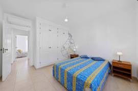 2 Bedroom Apartment in Condominium with Pool and Tennis Court - Portimão