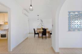2 Bedroom Apartment in Condominium with Pool and Tennis Court - Portimão
